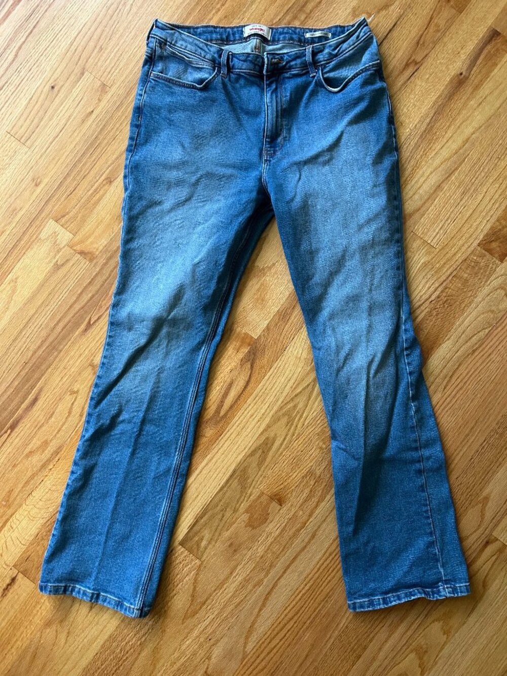 Wrangler Women's High Rise Bold Boot Jean 16x34